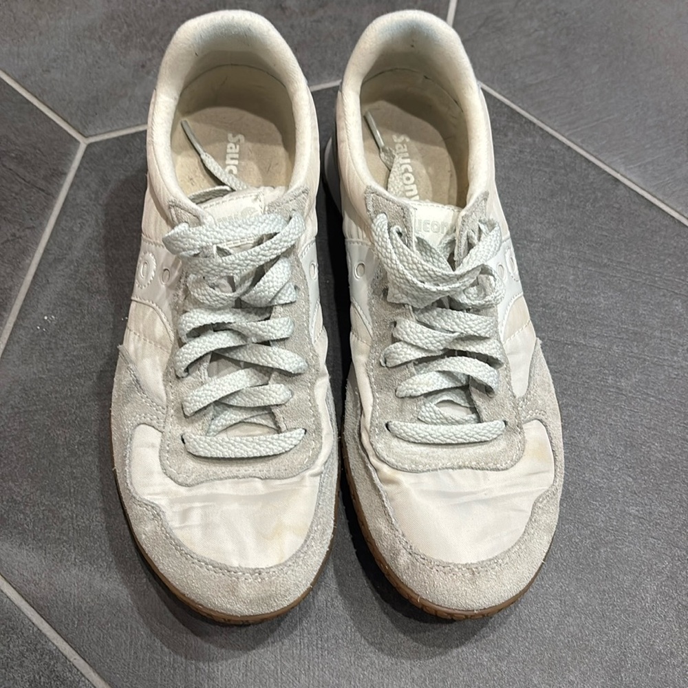 Saucony shoes